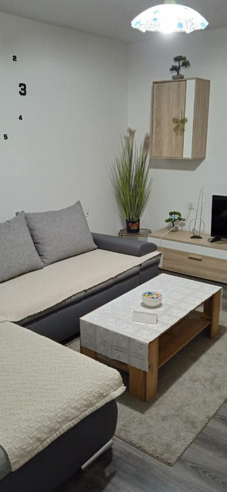 Apartman Tina Zagreb Exterior foto